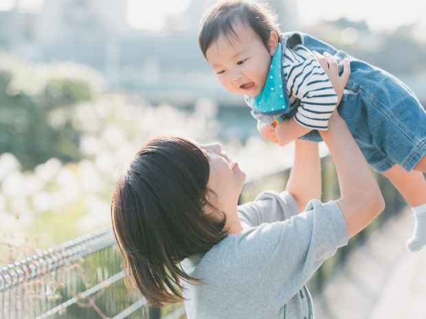 赤ちゃん（新生児）とのおでかけは生後何ヵ月から？どこへ？