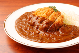 メンチカツカレー