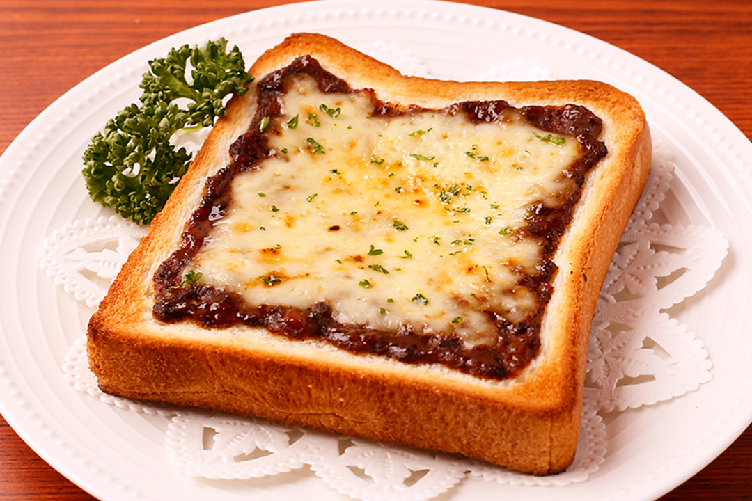 カレーチーズトースト