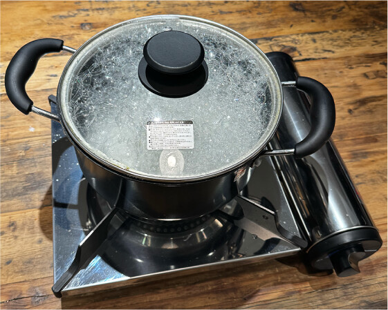 カセットコンロとなべで炊く 作り方2