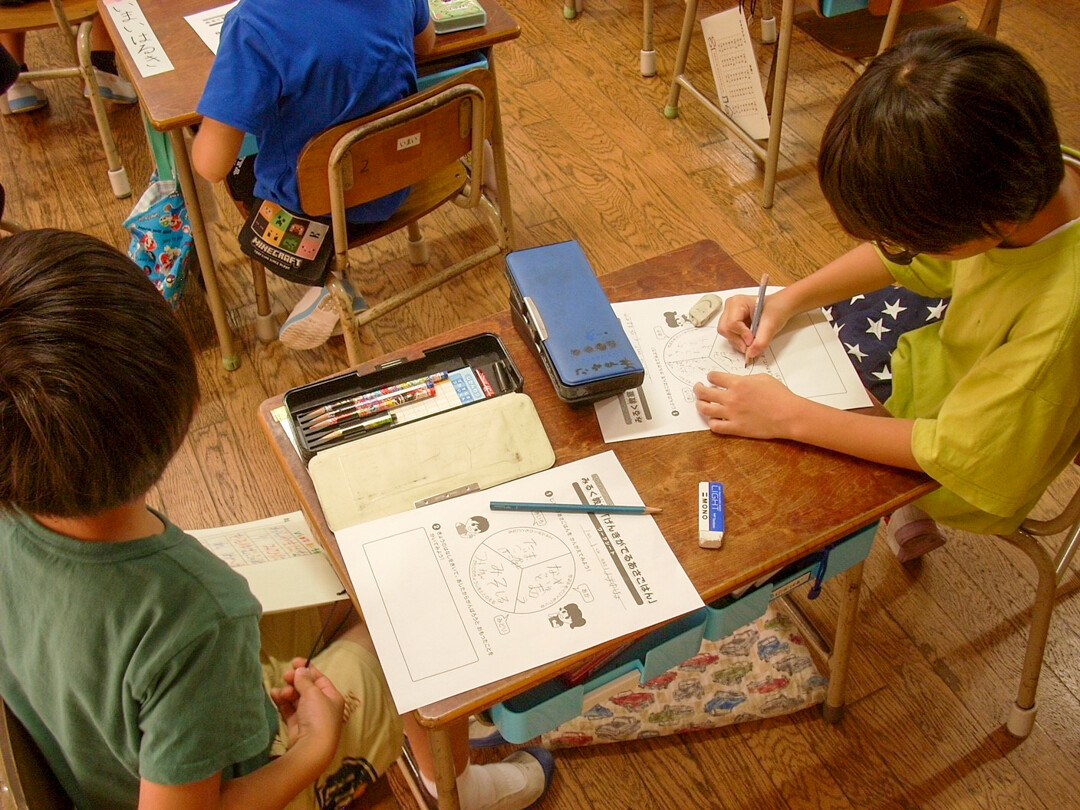 北九州市立ひびきが丘小学校 出前授業 写真2
