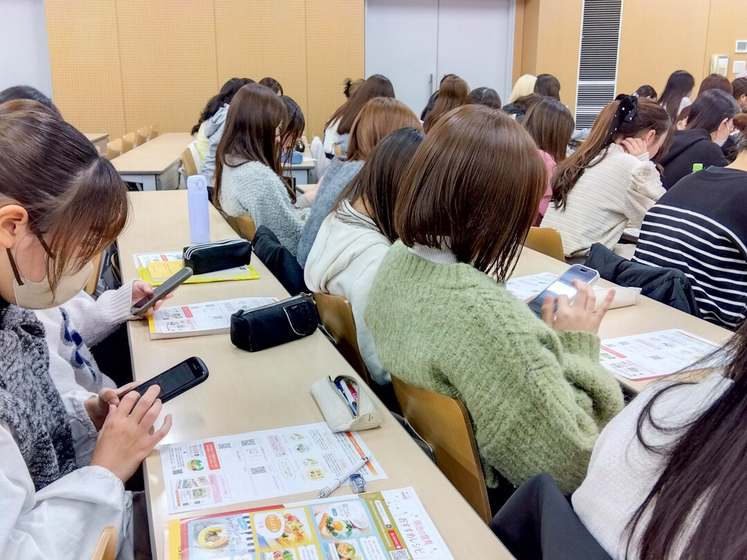 椙山女学園大学 食育セミナー 写真2