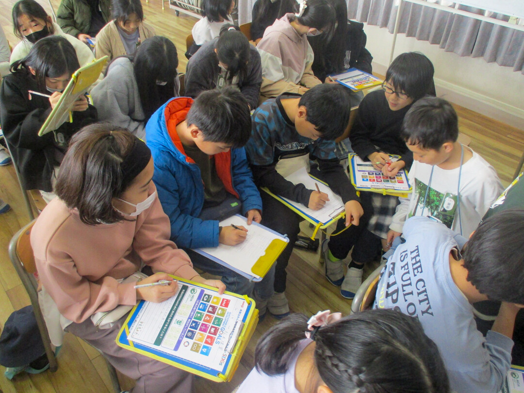 名古屋市立大宝小学校 出前授業 写真3