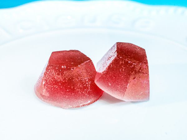 グミのだんりょくのひみつは？ グニグニ食感のグミを作ろう！