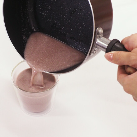 自然に分かれる!ふしぎな2層ゼリーを作ろう！ STEP5 写真