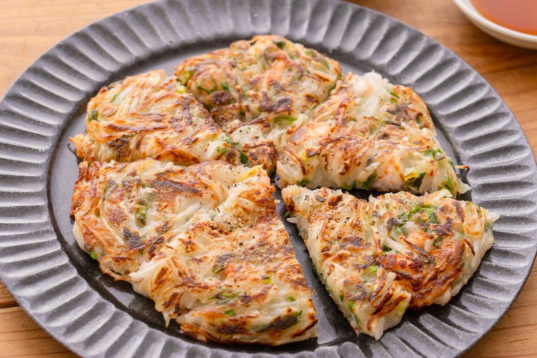 えびとチーズ入り大根もち