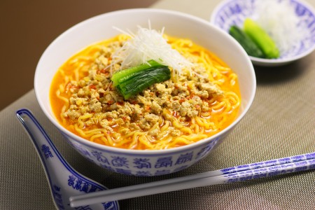 ミルク坦々麺