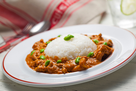 短時間でおいしい ヨーグルトトマトカレー