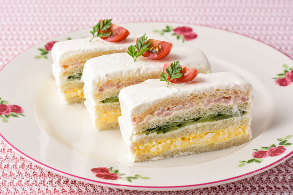 サンドイッチケーキ