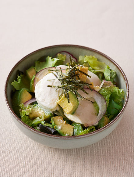 くずしYOFUのアボカドサラダ