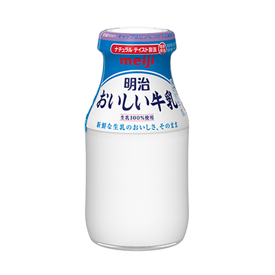 写真:明治おいしい牛乳 180ml