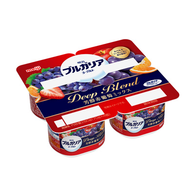 写真:明治ブルガリアヨーグルトDeep Blend 芳醇赤葡萄ミックス 70g×4