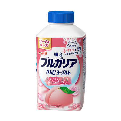 写真:明治ブルガリアのむヨーグルト 贅沢な香り ピーチ＆ローズ 400g